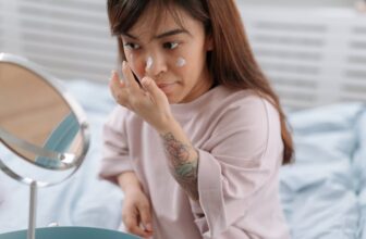 Beauty and Wellness Tips for Skincare Routine at Home