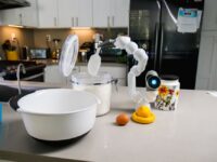 Smart Kitchen Gadgets to Upgrade Your Daily Cooking