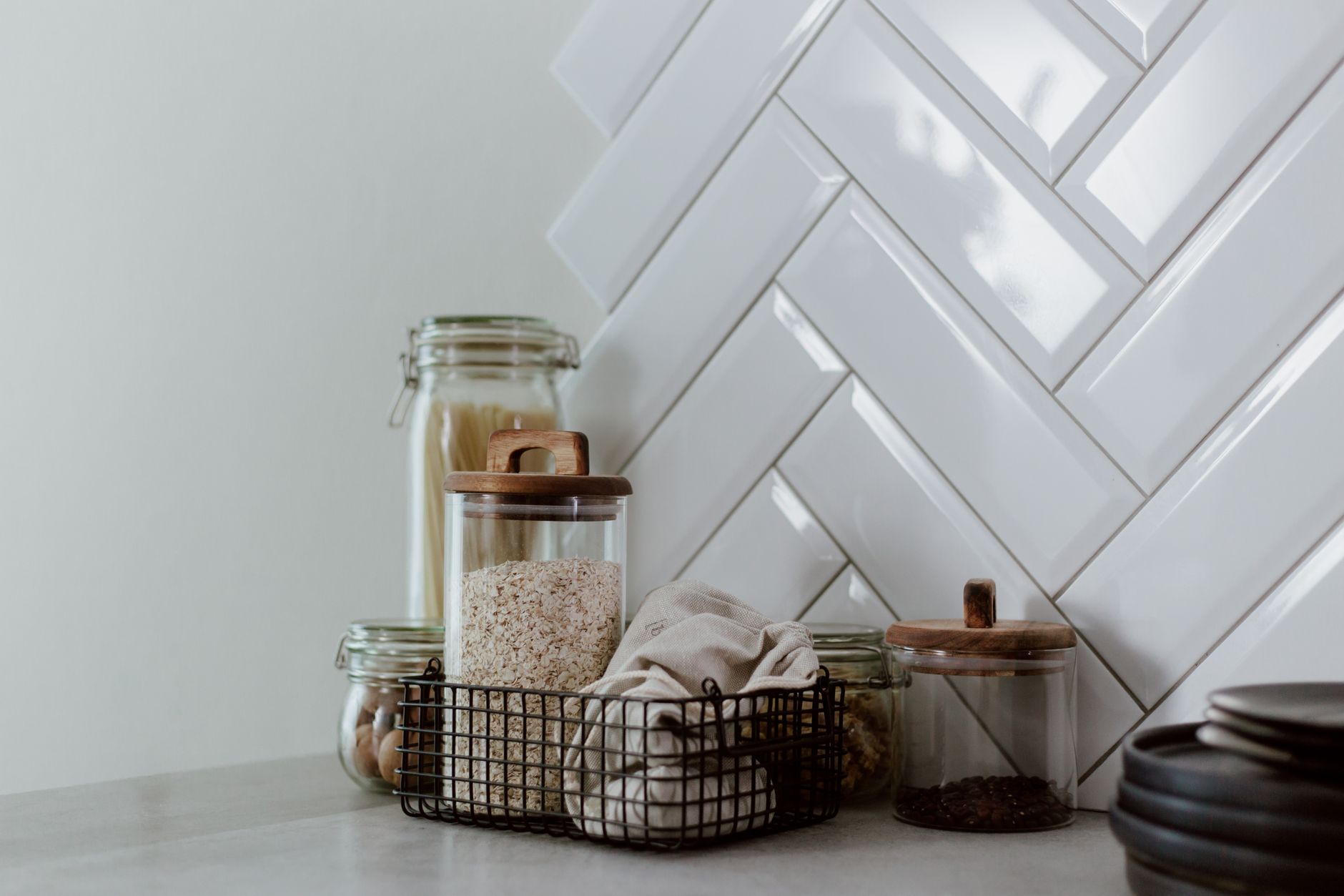 Airtight Food Storage - The Best Airtight Food Storage Containers That Keep Dry Goods Fresh for Months Review