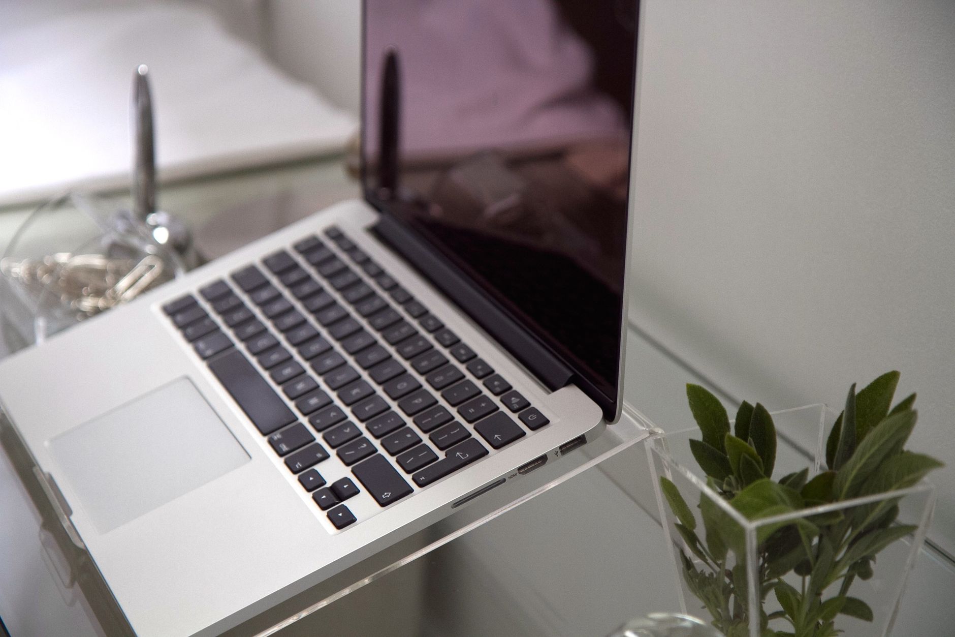 Budget Home Office - Budget Home Office Upgrades Under $25 That Instantly Boost Your Productivity Review